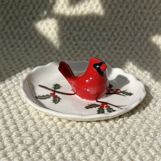 Red Cardinal Ceramic Jewelry Dish – Holiday Trinket Plate for Rings, Earrings & Gifts