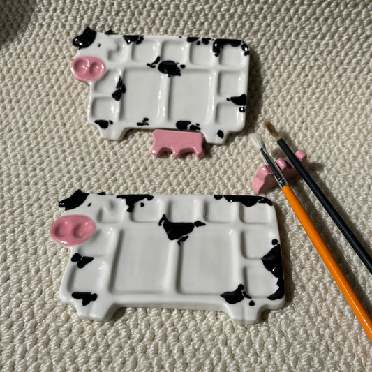 Cow Ceramic Paint Palette with Brush Holder – Creative Artist Palette Tray