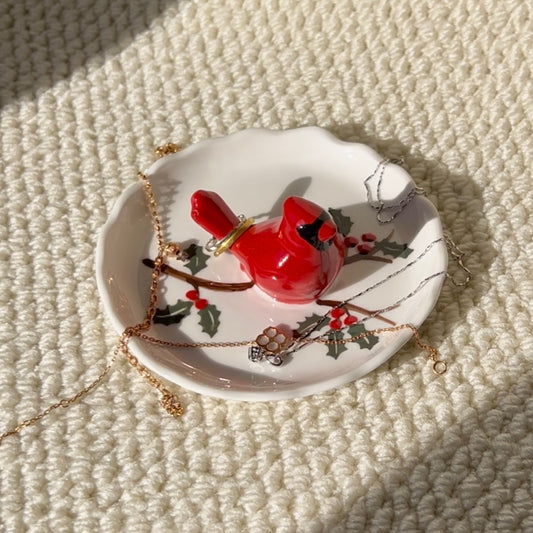 Red Cardinal Ceramic Jewelry Dish – Holiday Trinket Plate for Rings, Earrings & Gifts